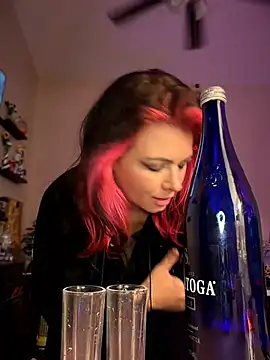 צ'אט XXX בשידור חי של MarlaFknSinger