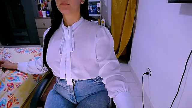 BitterMomXxx: απευθείας συνομιλία ΧΧΧ