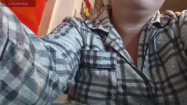 Cora_Maro 现场XXX聊天
