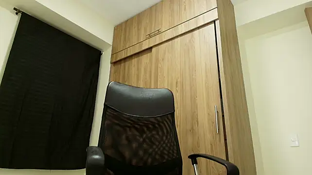 دردشة bruno_miller_ الجنسية المباشرة