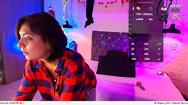 rogers_333_dl Chat XXX in diretta