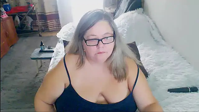 XXX chat uživo modela sex2