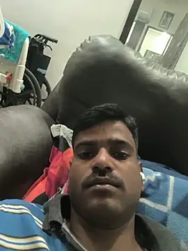 hrdgjhfcvggggdssttfvcsshk's Webcam Show