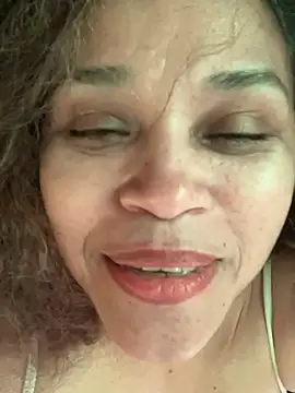 צ'אט XXX בשידור חי של Alma_Sexyy