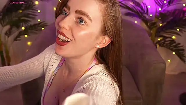 צ'אט XXX בשידור חי של Jenny_Kk