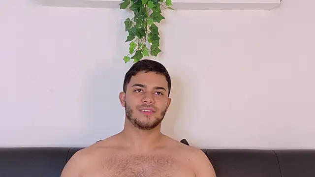 TylerWest_ Live XXX Chat