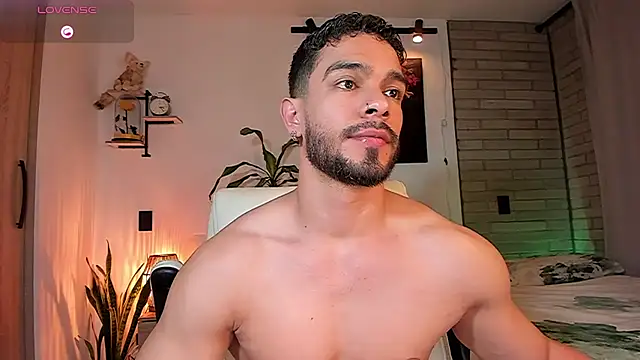 צ'אט XXX בשידור חי של Josseph1_