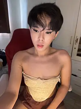 Plaxxxtique Live XXX Chat
