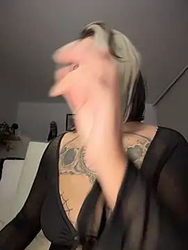 Rae_Lil_WhiteのライブXXXチャット