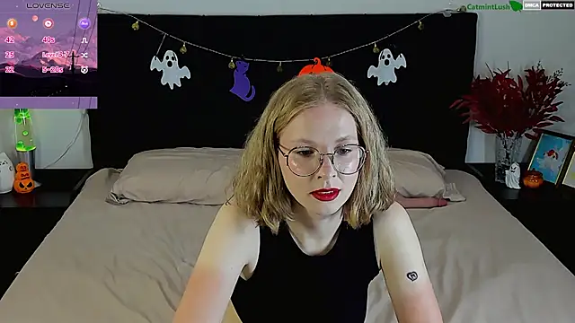 CatmintLush Chat XXX in diretta