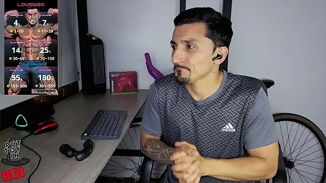 دردشة Marck_Muscle الجنسية المباشرة