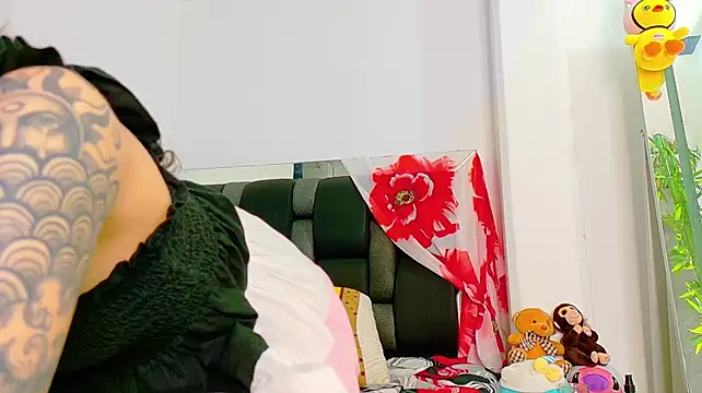 scarlet-jonesx Chat XXX in diretta