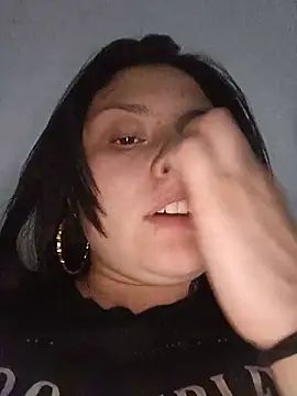 צ'אט XXX בשידור חי של yessica_gomez01