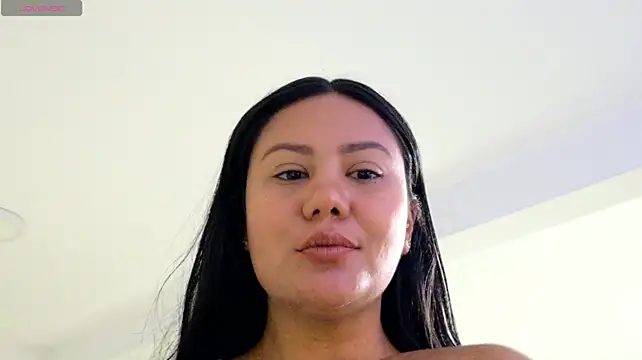 AlessandraMalory's Live XXX Chat