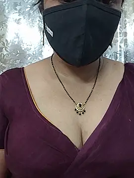 Indian_Telugu_Indhu's Live XXX Chat