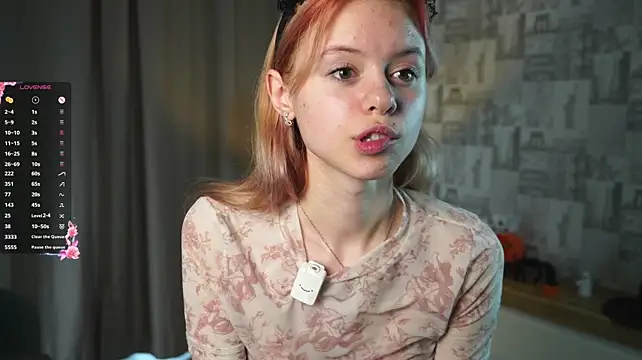 TiannaBorlace's Live XXX Chat