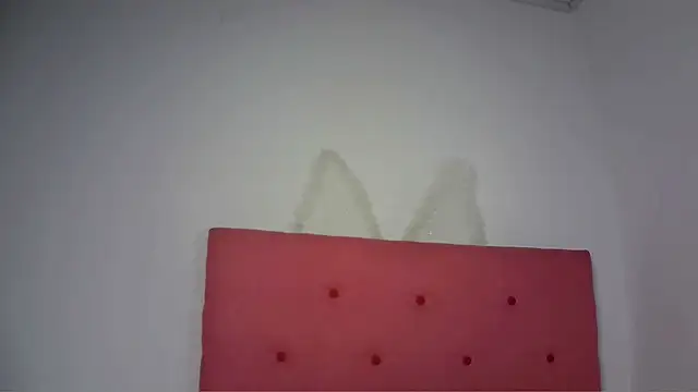 צ'אט XXX בשידור חי של Mia_Suarez7