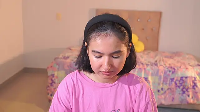 Pinkie_Princes Chat XXX in diretta
