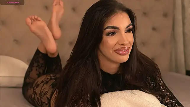 Kendall_Jollye Adlı Modelin Canlı XXX Sohbeti