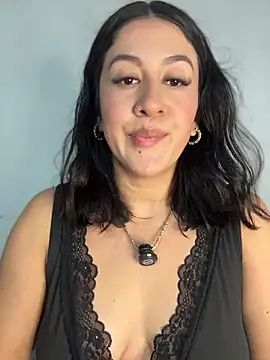 Magicaluprising's Live XXX Chat