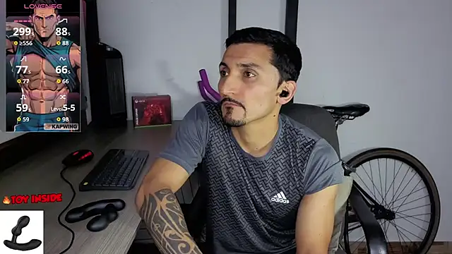 Онлайн чат XXX Marck_Muscle