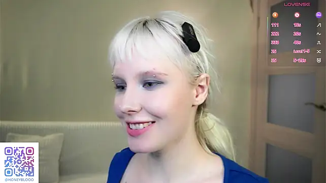 honeyblo's Live XXX Chat