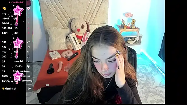 Mia_Victoria22 élő XXX-chatje
