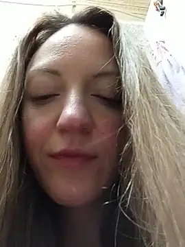 KattyLuuu's Live XXX Chat