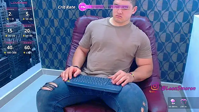 Leonsmoron élő XXX-chatje