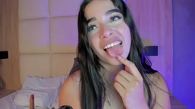 gise_morin's Live XXX Chat