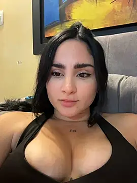 SierraGrec's Live XXX Chat