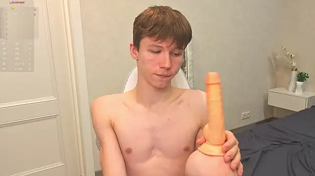 cuMte_boy: онлайн-секс-чат