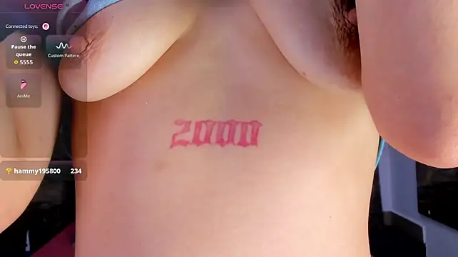 _Gold_strawberryn Live XXX chat