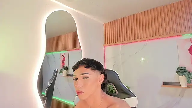 im_sebaslopez Adlı Modelin Canlı XXX Sohbeti