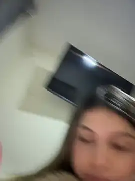 lunablossom_ Chat XXX in diretta