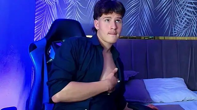 SEXYBOY_VC Chat XXX in diretta