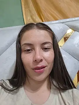 دردشة Emmasweet_Val الجنسية المباشرة