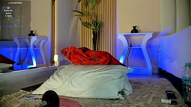 Chatroom XXX en direct de Luna__Red_