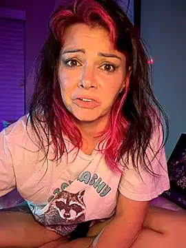 MarlaFknSinger's Live XXX Chat