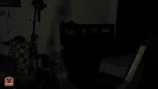 XXX chat uživo modela DevilPup75_