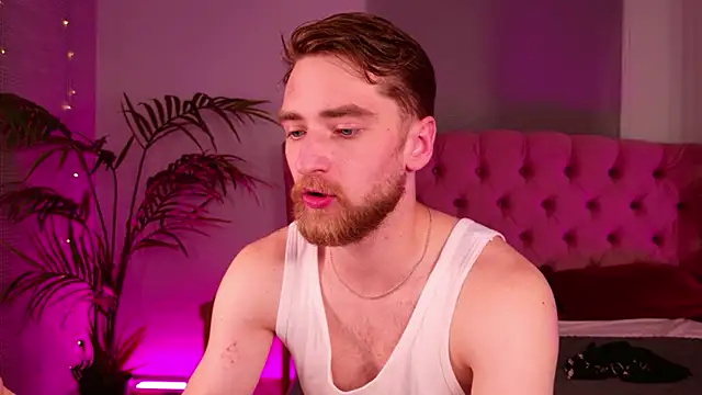 Czat XXX na żywo – Dexter_Raze