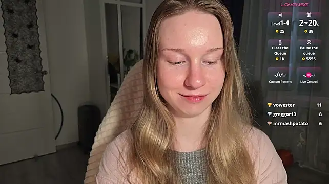 Eve_Sin Adlı Modelin Canlı XXX Sohbeti