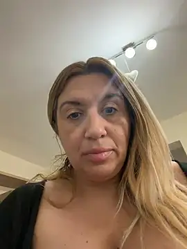 Chatroom XXX en direct de TheeaBlanco