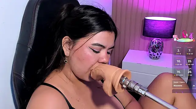 klhoe_boobs Chat XXX live