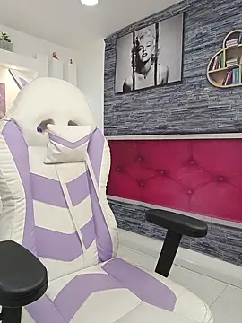 Czat XXX na żywo – ViolettaKs