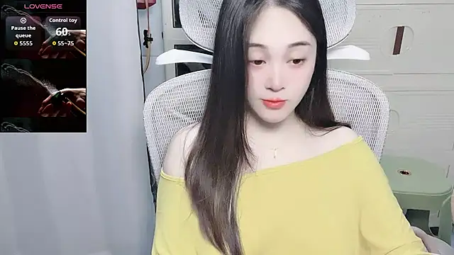 צ'אט XXX בשידור חי של woaiqinqin