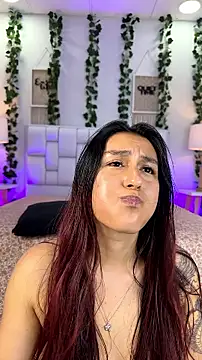 EliseValmont_ Chat XXX in diretta