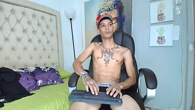 Webkamerová show connor_launther_