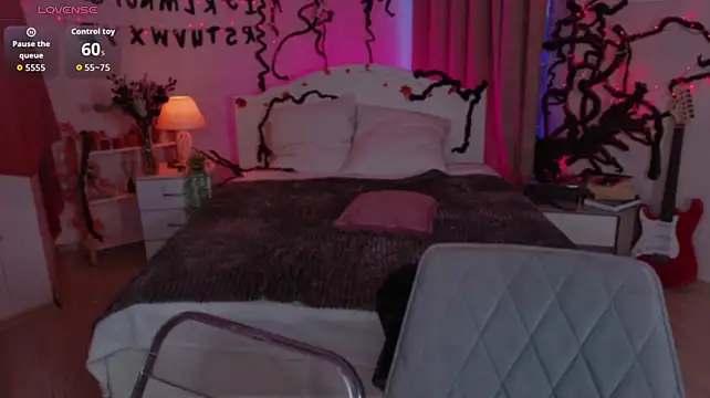 Deibora Adlı Modelin Canlı XXX Sohbeti