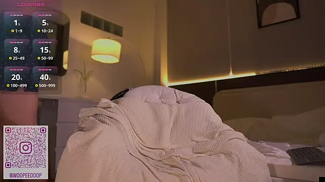 poorpornactor: онлайн-секс-чат